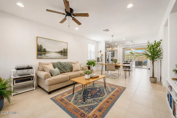 Property Slideshow image 2 of 10 | 20575 n candlelight rd, Maricopa, AZ, 85138
