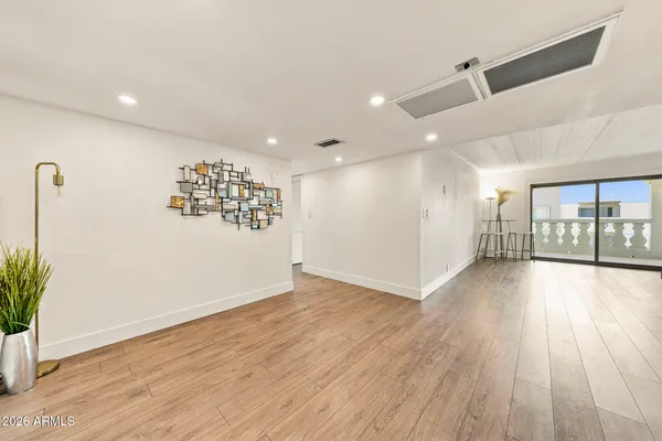 Property Slideshow image 3 of 48 | 7940 e camelback rd 604, Scottsdale, AZ, 85251