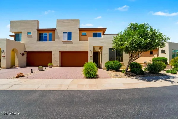 Property Slideshow image 2 of 53 | 934 e cobble stone dr, Queen Creek, AZ, 85140