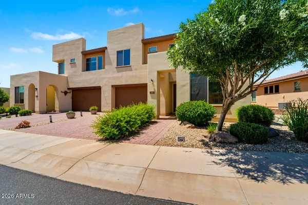 Property Slideshow image 3 of 53 | 934 e cobble stone dr, Queen Creek, AZ, 85140
