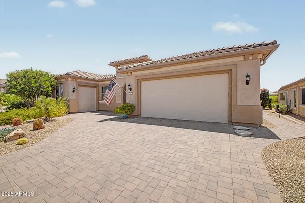 Property Slideshow image 2 of 50 | 27425 w yukon dr, Buckeye, AZ, 85396