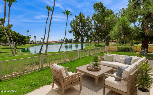 Property Slideshow image 2 of 41 | 26445 s boxwood dr, Sun Lakes, AZ, 85248
