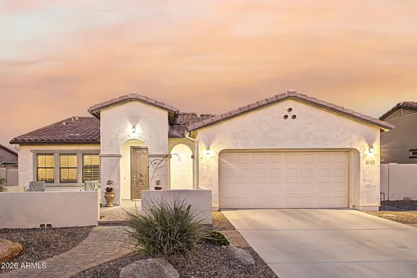 Property Slideshow image 2 of 52 | 16733 s 180th dr, Goodyear, AZ, 85338