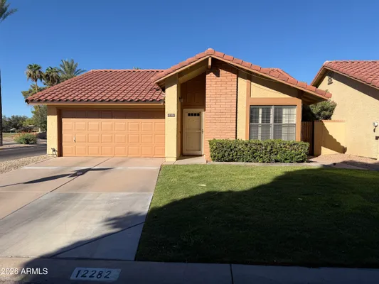 Property Slideshow image 2 of 18 | 12282 s shoshoni dr, Phoenix, AZ, 85044