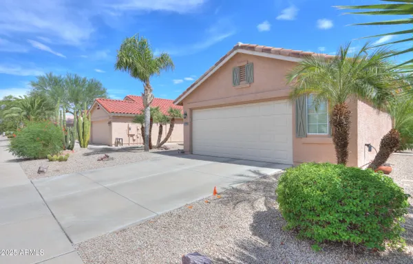 Property Slideshow image 3 of 28 | 2415 e antigua dr, Casa Grande, AZ, 85194