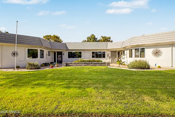 Property Slideshow image 2 of 30 | 10344 w hutton dr, Sun City, AZ, 85351
