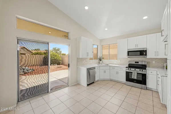 Property Slideshow image 3 of 34 | 19917 n 91st ln, Peoria, AZ, 85382