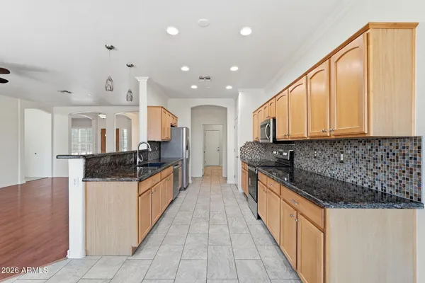 Property Slideshow image 2 of 28 | 3478 e runaway bay pl, Chandler, AZ, 85249