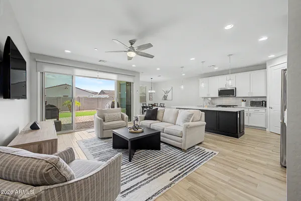 Property Slideshow image 2 of 31 | 13187 w redstone dr, Peoria, AZ, 85383