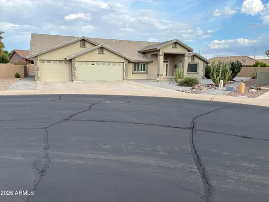 Property Slideshow image 2 of 52 | 10927 e ocaso ave, Mesa, AZ, 85212