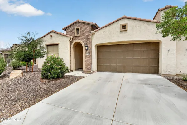 Property Slideshow image 2 of 62 | 16948 w palm ln, Goodyear, AZ, 85395