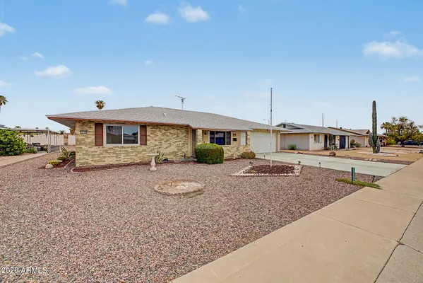 Property Slideshow image 3 of 32 | 12209 n mission dr, Sun City, AZ, 85351