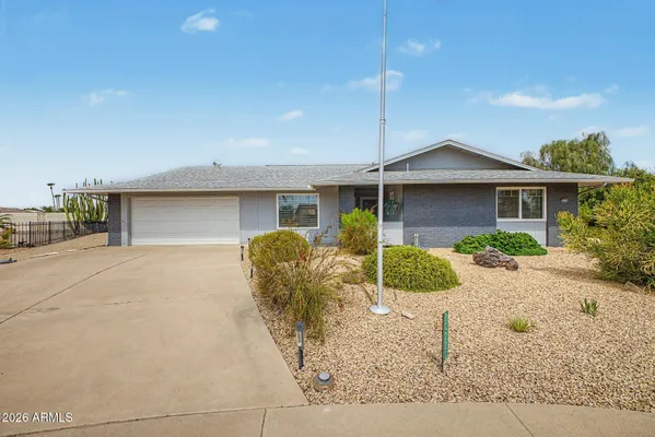Property Slideshow image 2 of 35 | 20220 n 126th ave, Sun City West, AZ, 85375