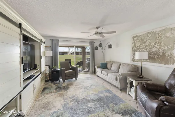 Property Slideshow image 3 of 46 | 725 s arrowwood way, Mesa, AZ, 85208