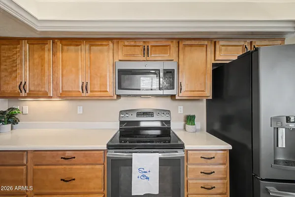 Property Slideshow image 2 of 46 | 10433 w hutton dr, Sun City, AZ, 85351