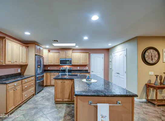 Property Slideshow image 3 of 21 | 12530 w skylark dr, Sun City West, AZ, 85375