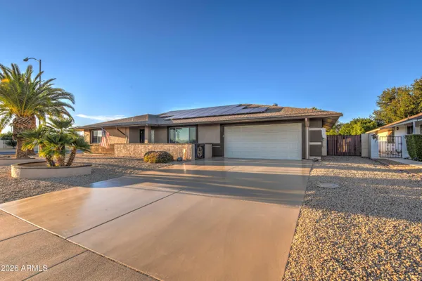 Property Slideshow image 2 of 21 | 12530 w skylark dr, Sun City West, AZ, 85375