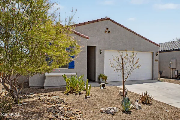 Property Slideshow image 2 of 32 | 15909 s 178th ln, Goodyear, AZ, 85338