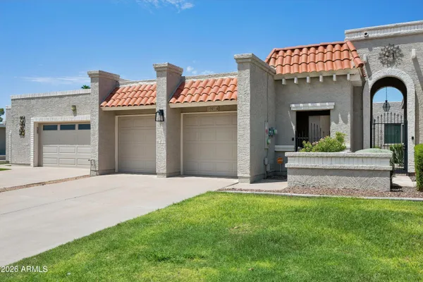 Property Slideshow image 2 of 36 | 10014 e michigan ave, Sun Lakes, AZ, 85248