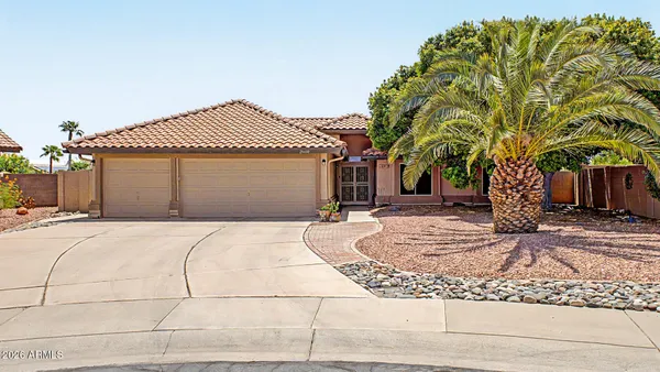 Property Slideshow image 2 of 40 | 20439 n 110th ave, Sun City, AZ, 85373