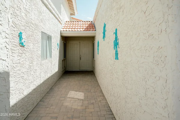 Property Slideshow image 2 of 21 | 9334 e olive ln, Sun Lakes, AZ, 85248