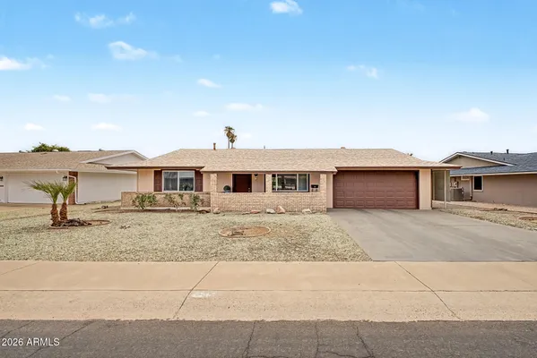 Property Slideshow image 2 of 30 | 13852 n tan tara dr, Sun City, AZ, 85351
