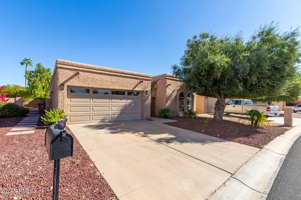 Property Slideshow image 3 of 24 | 26437 s sedona dr, Sun Lakes, AZ, 85248