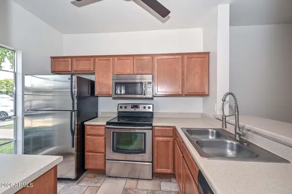 Property Slideshow image 3 of 35 | 18837 n 34th dr 4, Phoenix, AZ, 85027