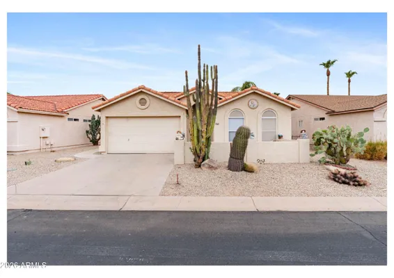 Property Slideshow image 2 of 30 | 1762 e palm beach dr, Chandler, AZ, 85249