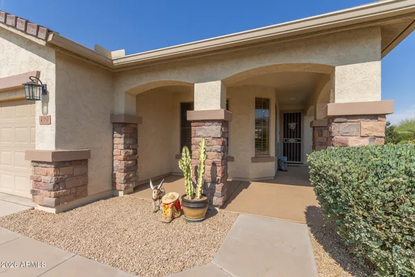 Property Slideshow image 2 of 45 | 193 w latigo cir, San Tan Valley, AZ, 85143