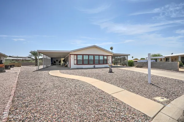 Property Slideshow image 3 of 25 | 510 s 83rd pl, Mesa, AZ, 85208