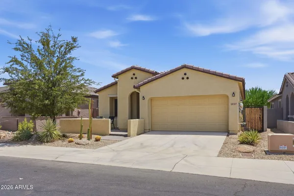 Property Slideshow image 3 of 35 | 18147 w glenhaven dr, Goodyear, AZ, 85338