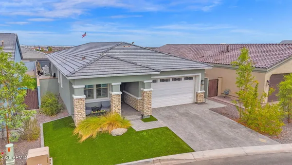 Property Slideshow image 2 of 39 | 5661 n 206th ave, Buckeye, AZ, 85396