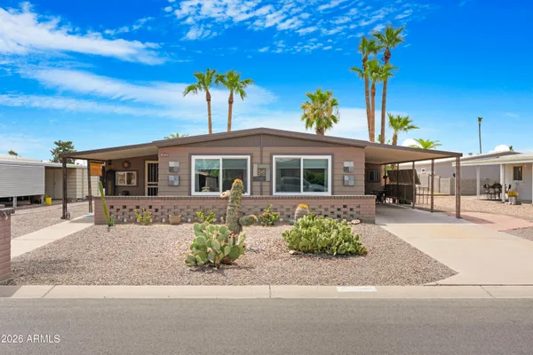 Property Slideshow image 3 of 36 | 9045 e sun lakes blvd, Sun Lakes, AZ, 85248
