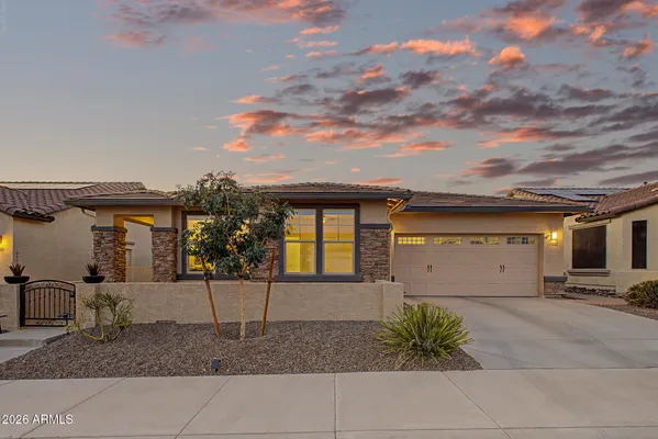 Property Slideshow image 2 of 52 | 17482 w cedarwood ln, Goodyear, AZ, 85338