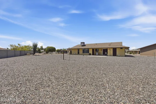 Property Slideshow image 3 of 33 | 10110 w pine springs dr, Sun City, AZ, 85373