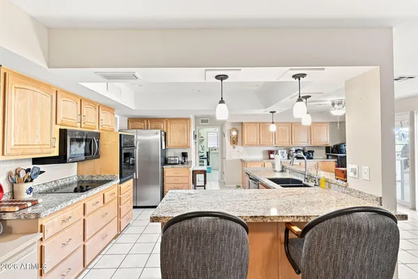 Property Slideshow image 3 of 38 | 17426 n calico dr, Sun City, AZ, 85373