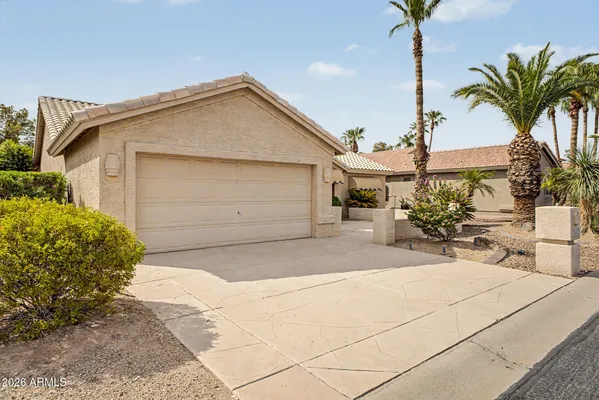 Property Slideshow image 2 of 31 | 24422 s parkside dr, Sun Lakes, AZ, 85248