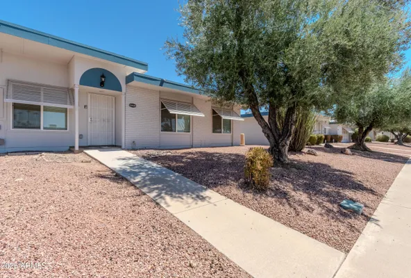 Property Slideshow image 2 of 30 | 13629 n del webb blvd, Sun City, AZ, 85351