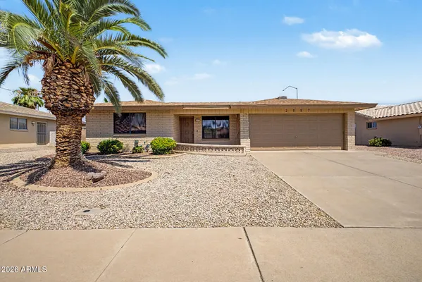 Property Slideshow image 2 of 90 | 2557 s zinnia -- --, Mesa, AZ, 85209
