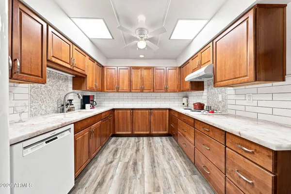 Property Slideshow image 3 of 27 | 13409 n emberwood dr, Sun City, AZ, 85351