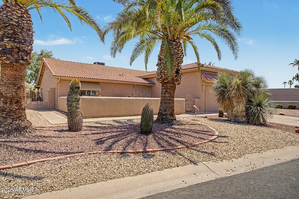 Property Slideshow image 3 of 24 | 26017 s new town dr, Sun Lakes, AZ, 85248