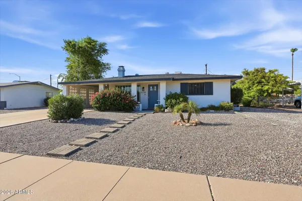 Property Slideshow image 3 of 27 | 5218 e covina rd, Mesa, AZ, 85205