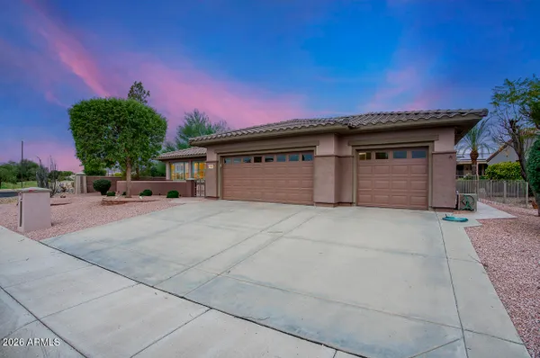 Property Slideshow image 2 of 35 | 19906 n golden barrel dr, Surprise, AZ, 85374
