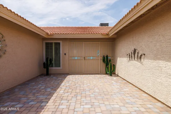 Property Slideshow image 3 of 32 | 26406 s jardin dr, Sun Lakes, AZ, 85248