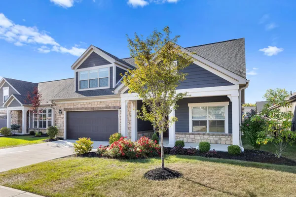 Property Slideshow image 3 of 60 | 496 garden gate ln, Lewis Center, OH, 43035