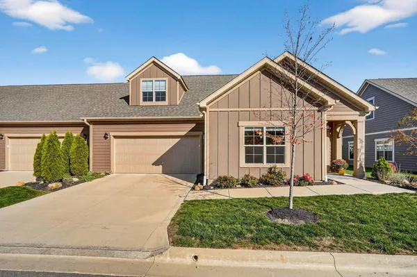 Property Slideshow image 2 of 57 | 6079 ludwig st, Powell, OH, 43065