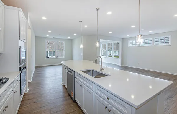 Property Slideshow image 3 of 45 | 6399 callaway sq 130, New Albany, OH, 43054