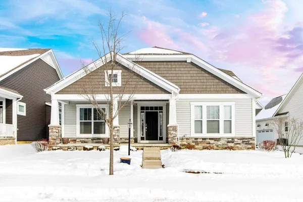 Property Slideshow image 3 of 52 | 224 honeywood dr n, Galena, OH, 43021