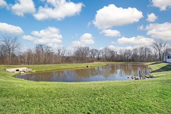 Property Slideshow image 3 of 42 | 220 honeywood dr, Galena, OH, 43021